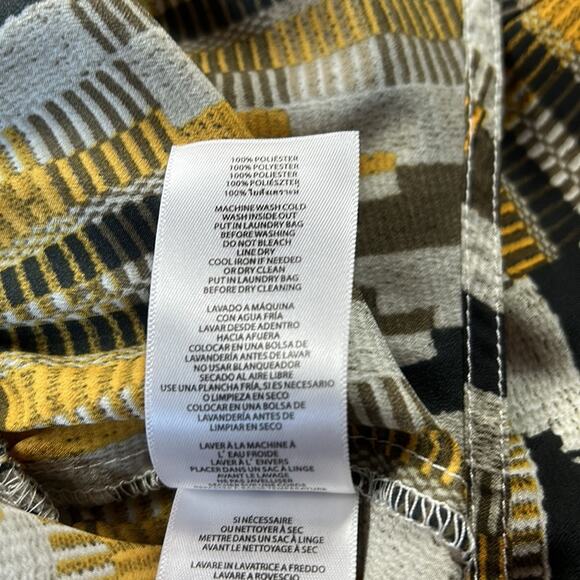 Michael Micheal Kors Patterned peplum blouse, size L - Picture 14 of 15